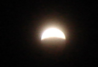 Blue moon 10.017 pm